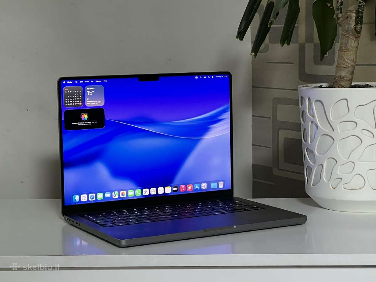 Parduodamas MacBook Pro 14 su M1 Pro, Xdr 120hz.