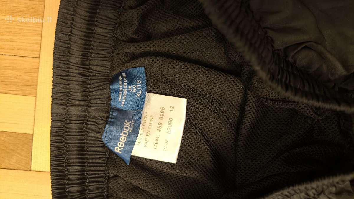Reebok maudimosi sortai berniukui - nuotraukos Nr. 2