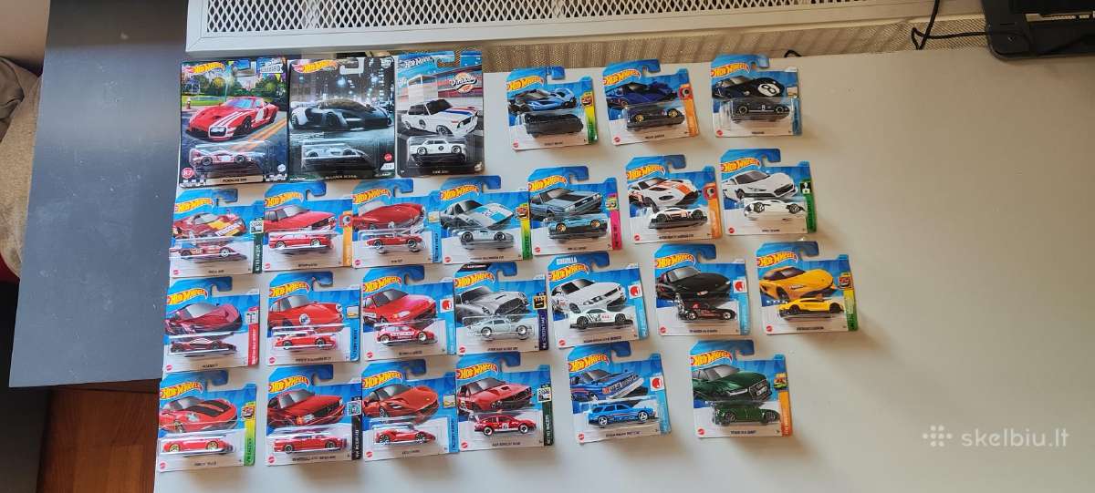 Parduodu hot wheels modeliukus