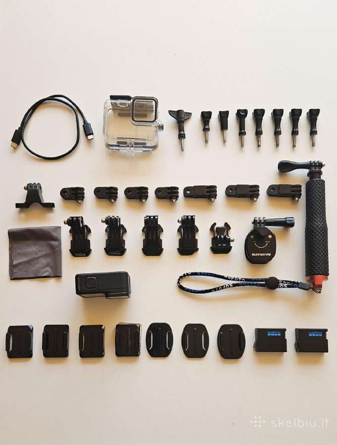 Gopro 13 black su daug priedų
