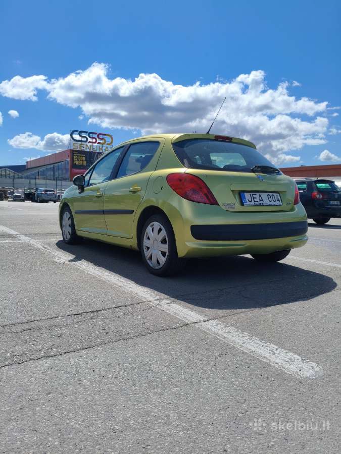 Peugeot 207