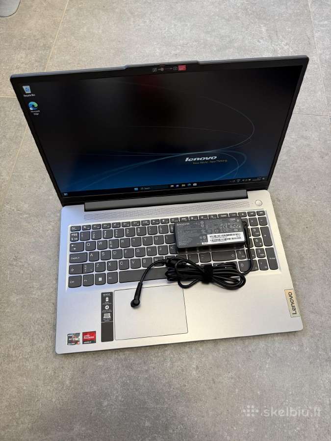 Lenovo ideapad Slim 3 (15", 8)
