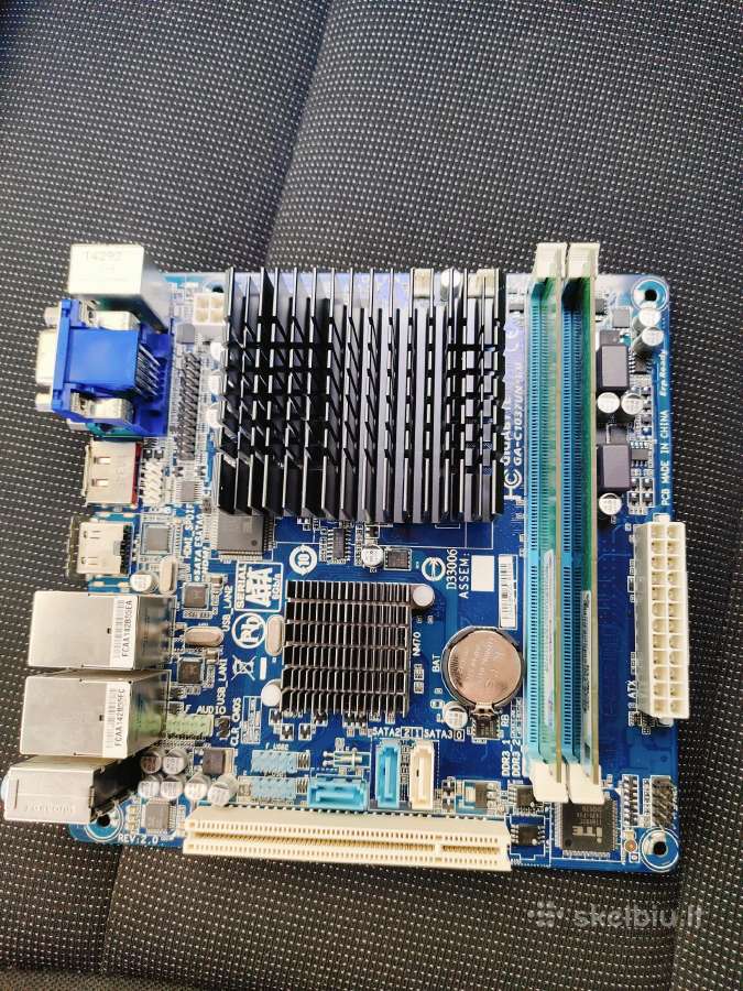 Pagrindinė plokštė su Cpu Intel Celeron