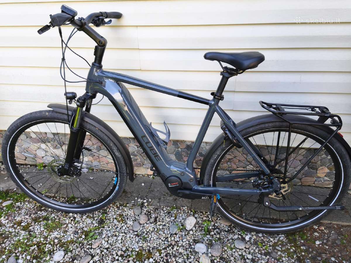 Cube touring