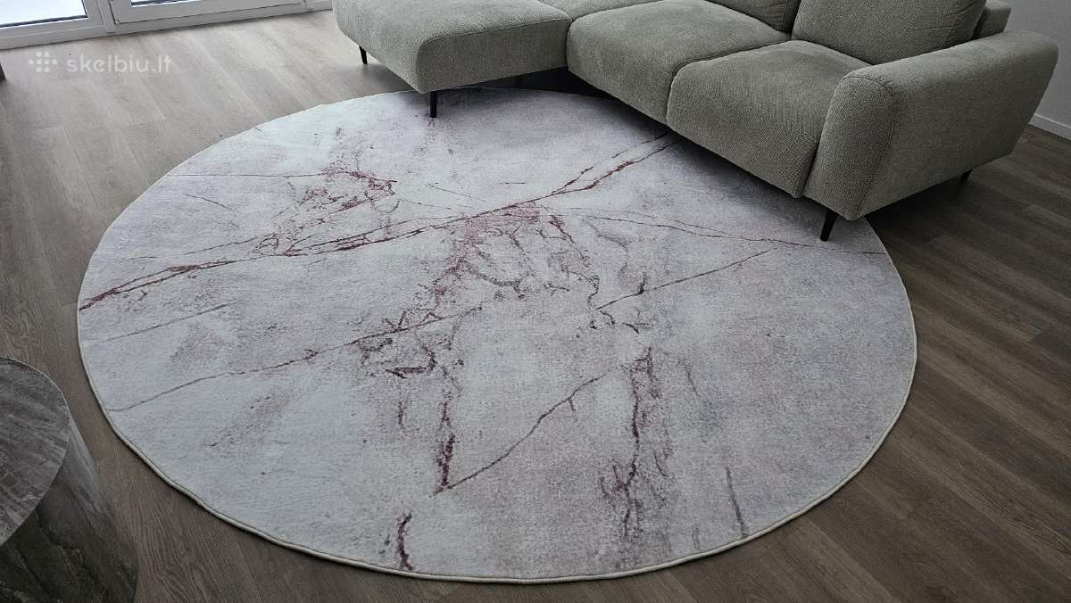 Naujas kilimas 200x200cm