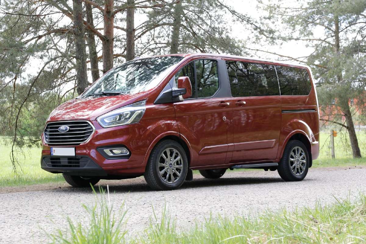 Ford Tourneo Custom nuoma, 8 vietos, automatas - nuotraukos Nr. 13
