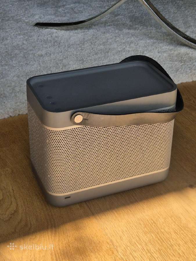 Bang & Olufsen Beolit 12