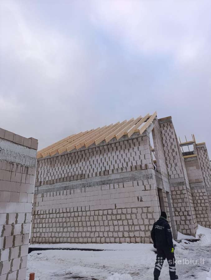 Ieškomi darbuotojai statybose