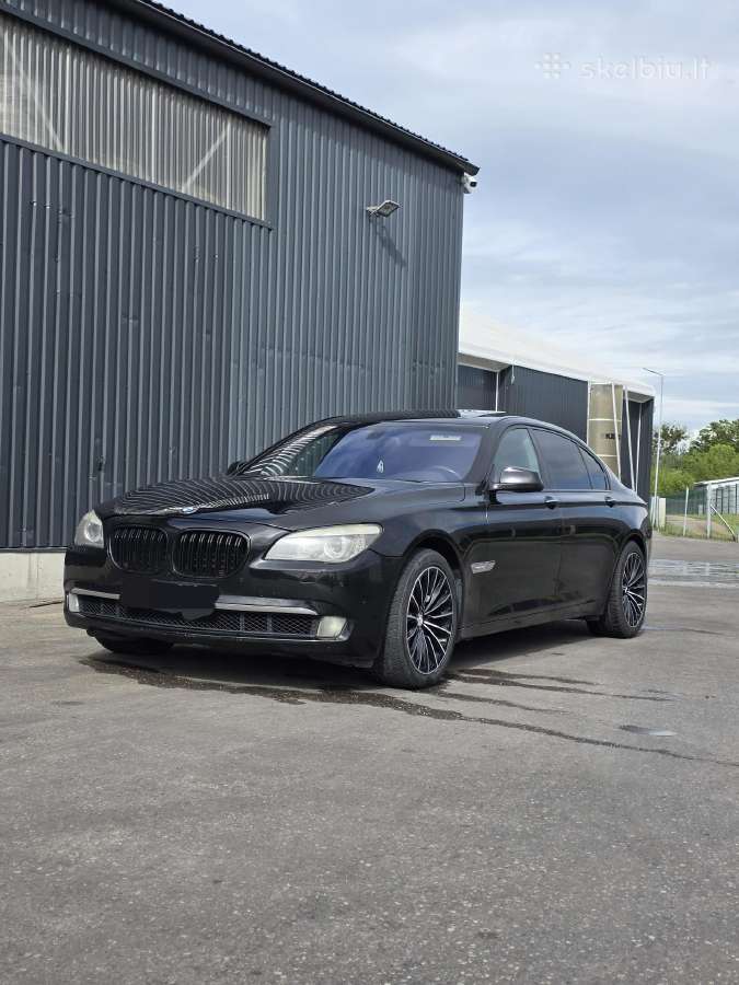 Bmw 740li 3.0 benz 2012r