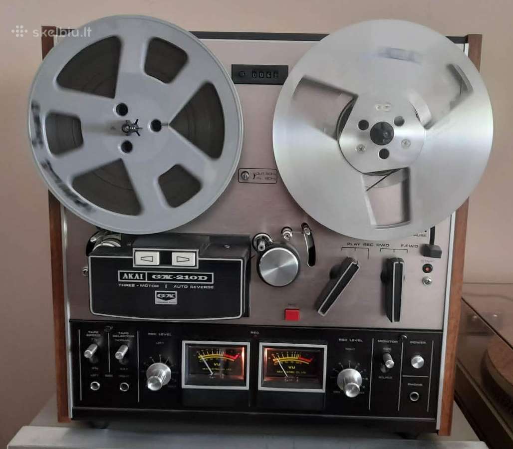 Akai GX-210d
