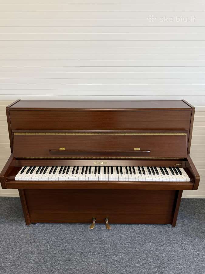 Knight K10 pianinas, Anglija, puikios būklės