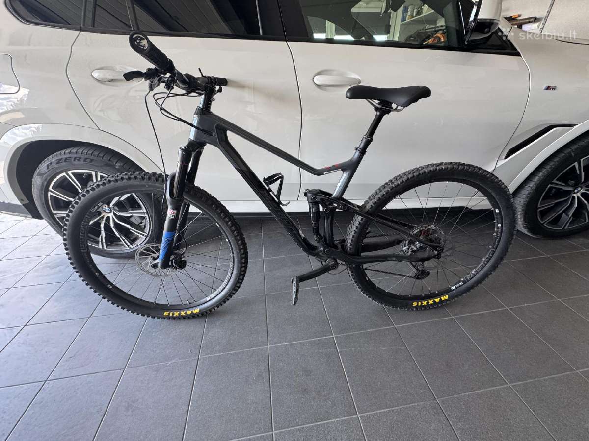 Parduodamas Merida One-twenty 6000 L dydžio pilno