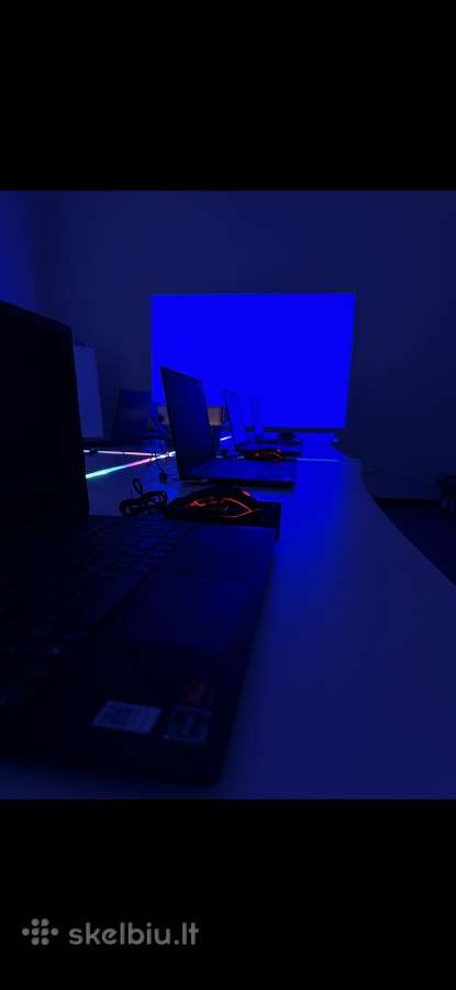 Stalai su LED - nuotraukos Nr. 3