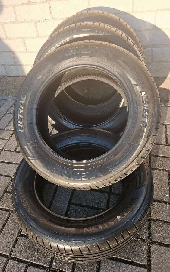 Padangos Vredestein Ultrac 205/65 R17