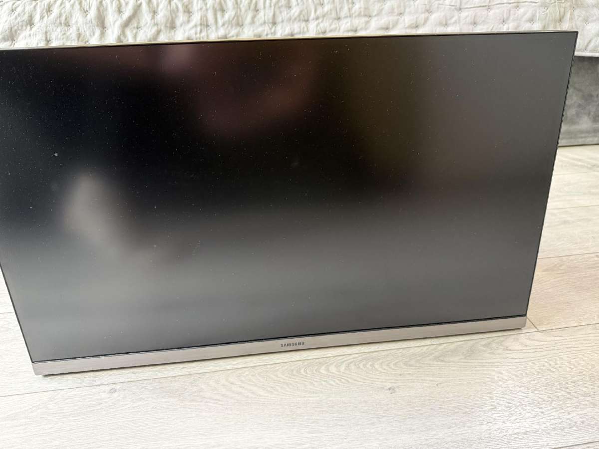 Samsung 28" Uhd Monitor U28r550uqu