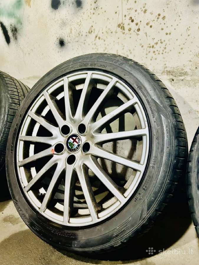 Originalus Alfaromeo ratlankiai R18