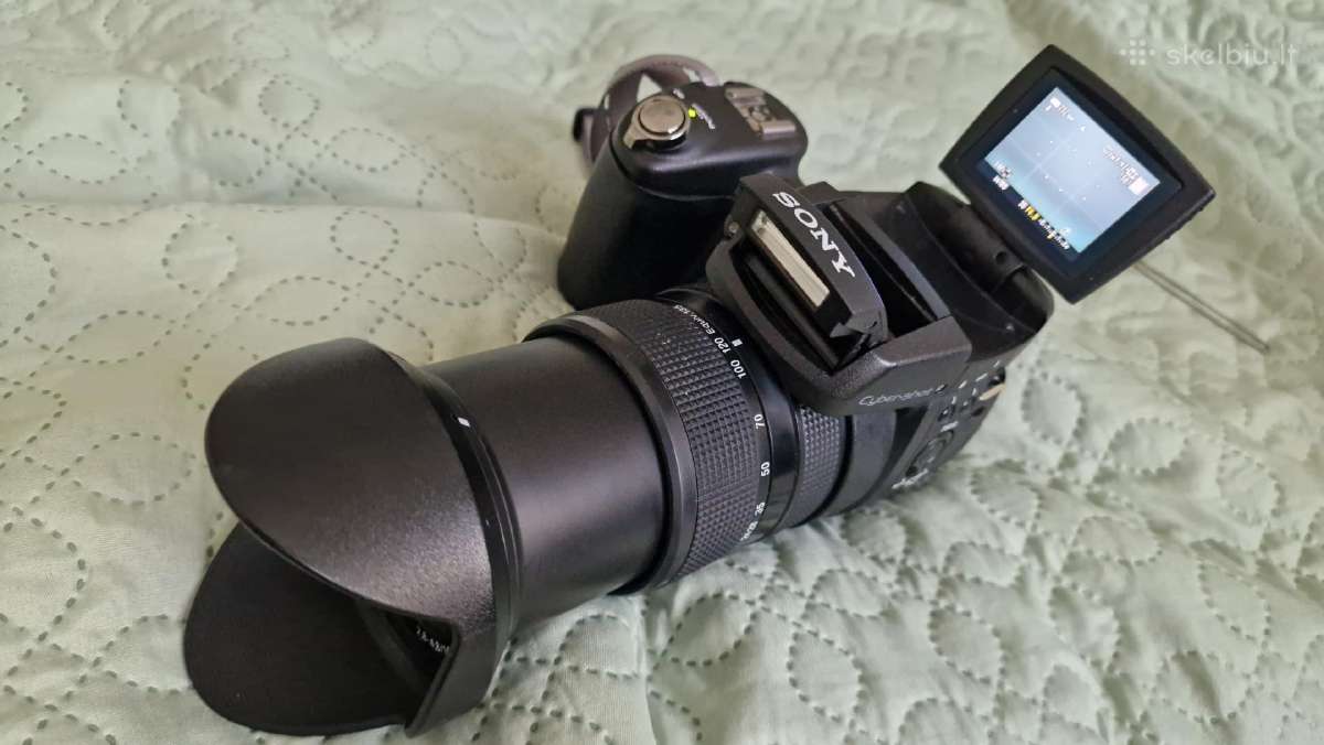 Sony R1 Aps-c 24-120mm f2,8-48 - nuotraukos Nr. 2