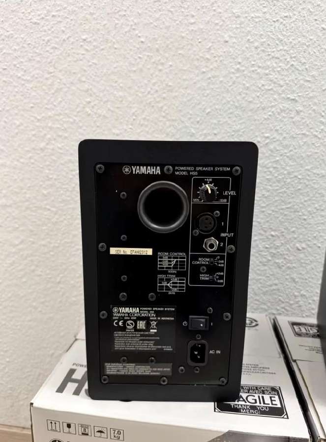 Yamaha Hs5 - nuotraukos Nr. 4