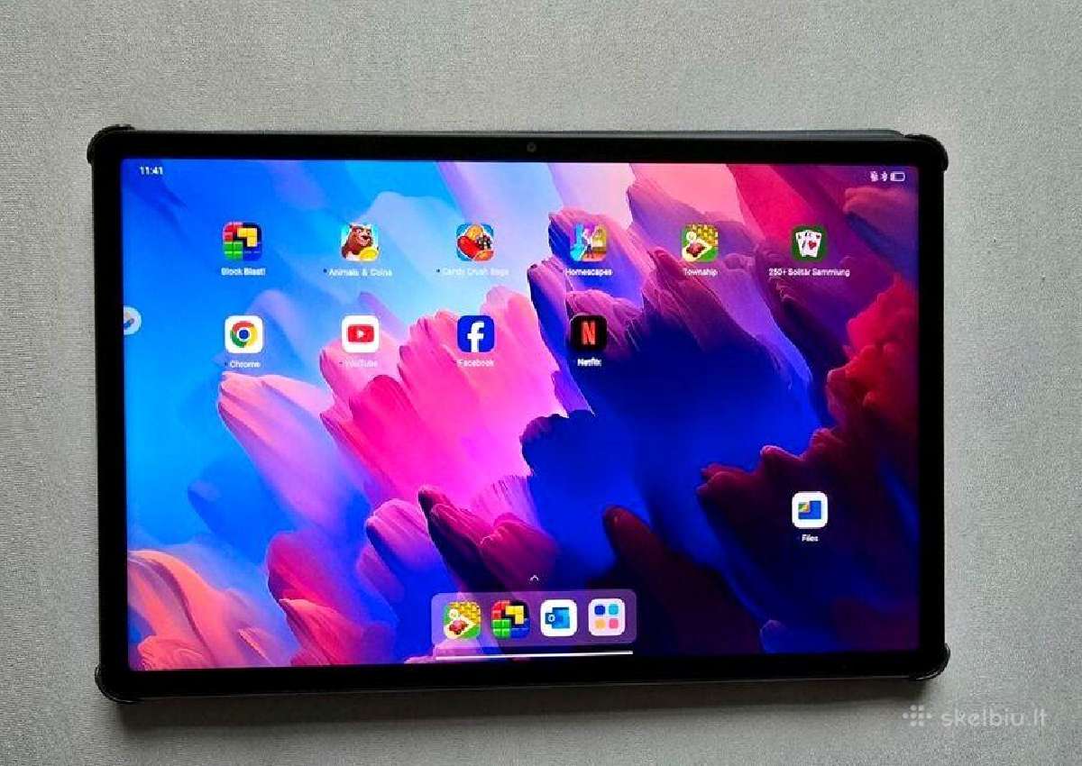 Lenovo P12