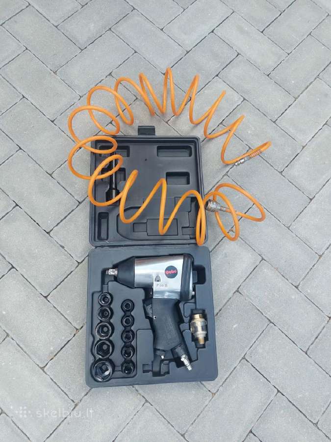 Pneumatinis veržliasukis