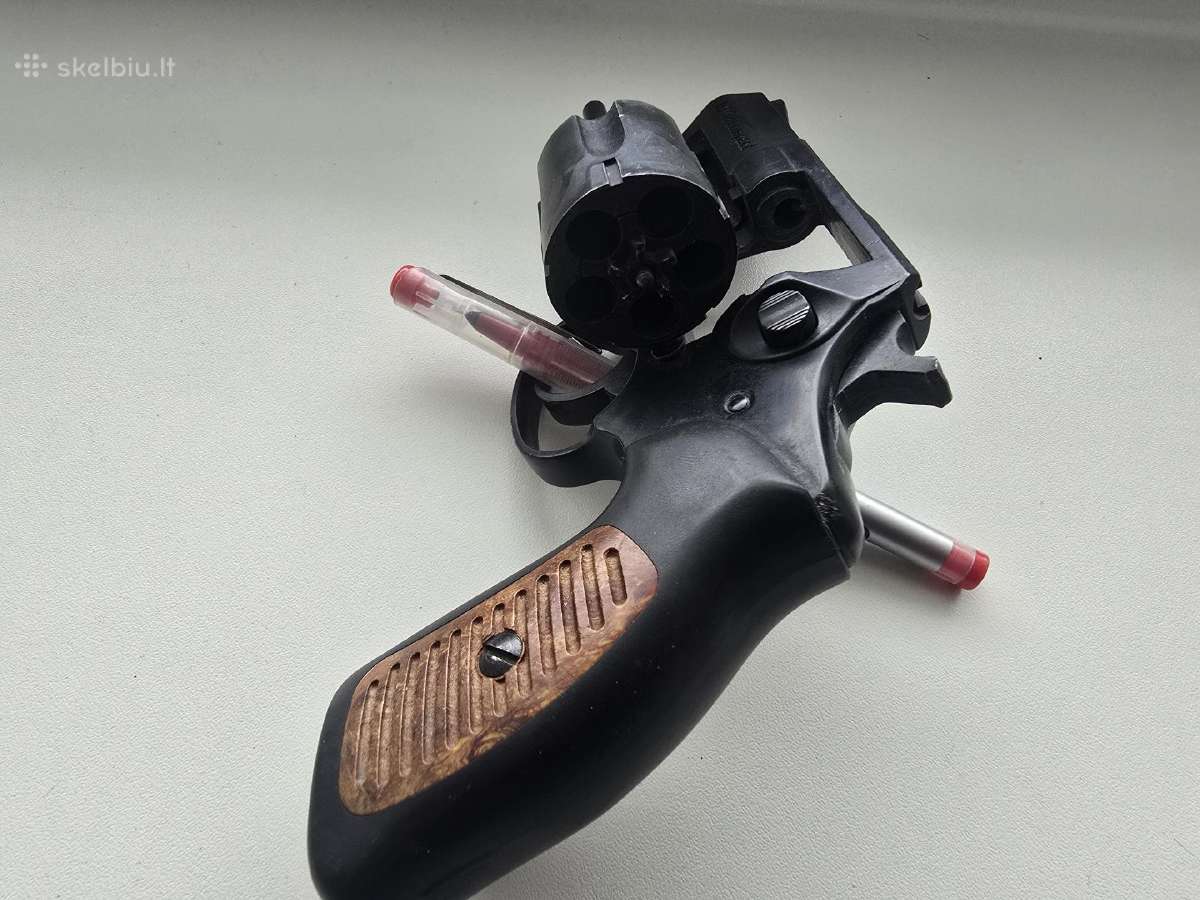 Savigynai revolveris 9mm dujinis - nuotraukos Nr. 3