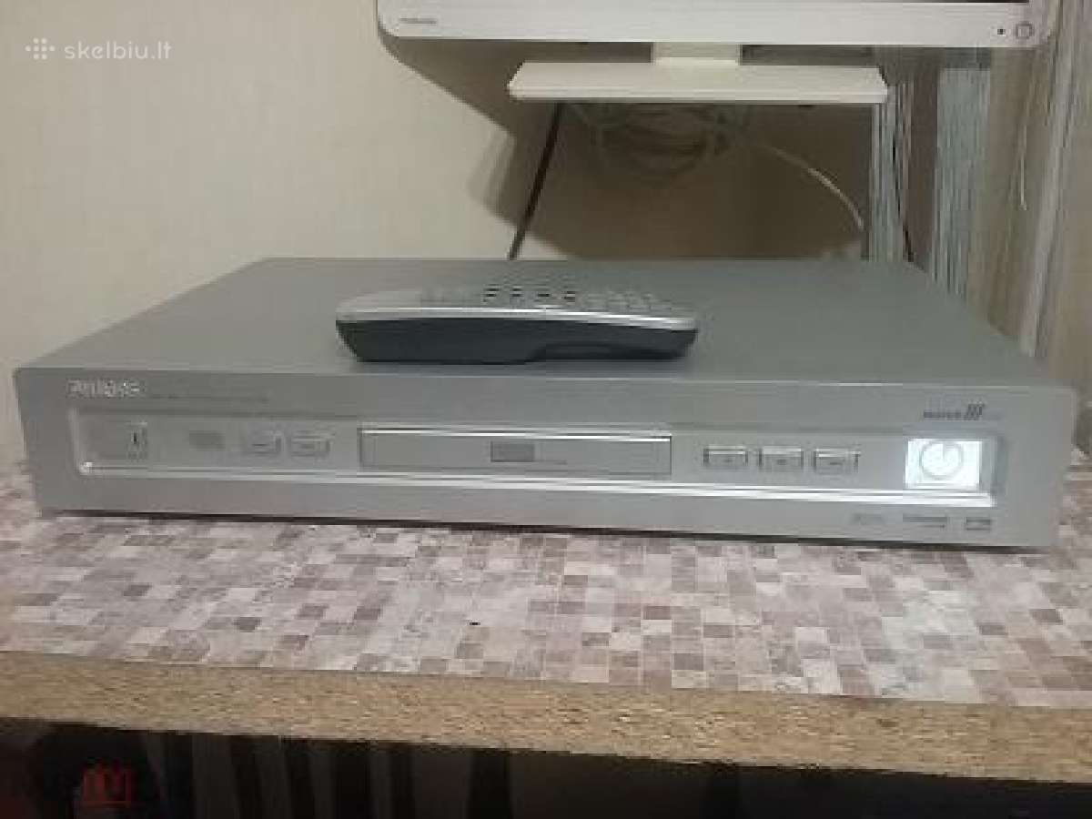 Philips q 40 Dvd CD grotuvas su pultu