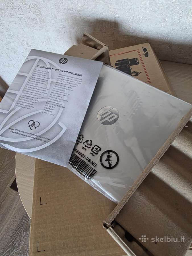 Laptop 14-ep0001ny 14"