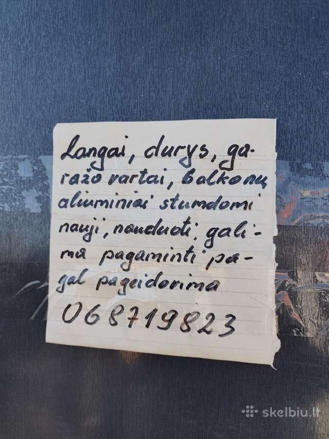 Parduodu plastikinius langus ir duris