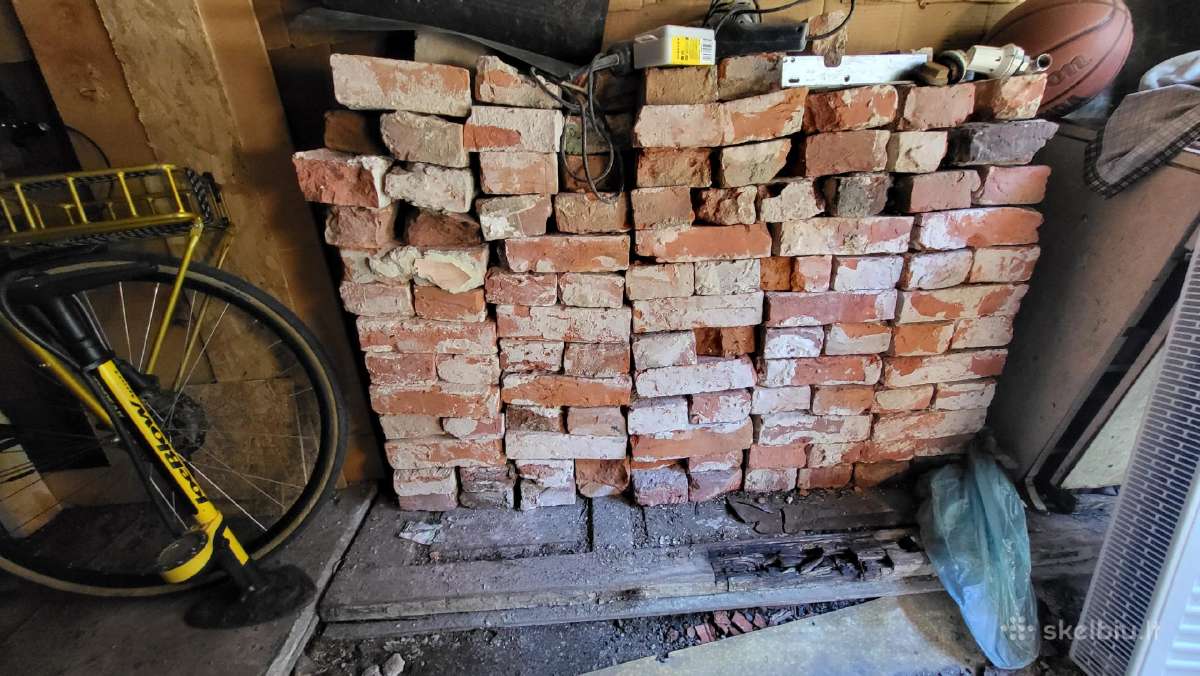 Senovinės raudonos plytos