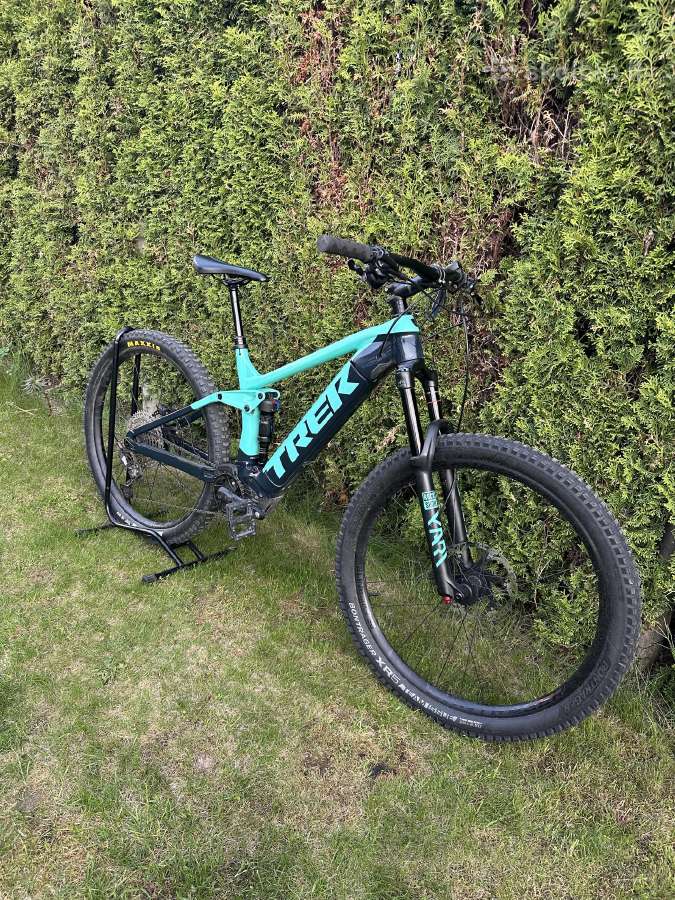 Trek 29 E MTB, bosch CX 625, M dydis