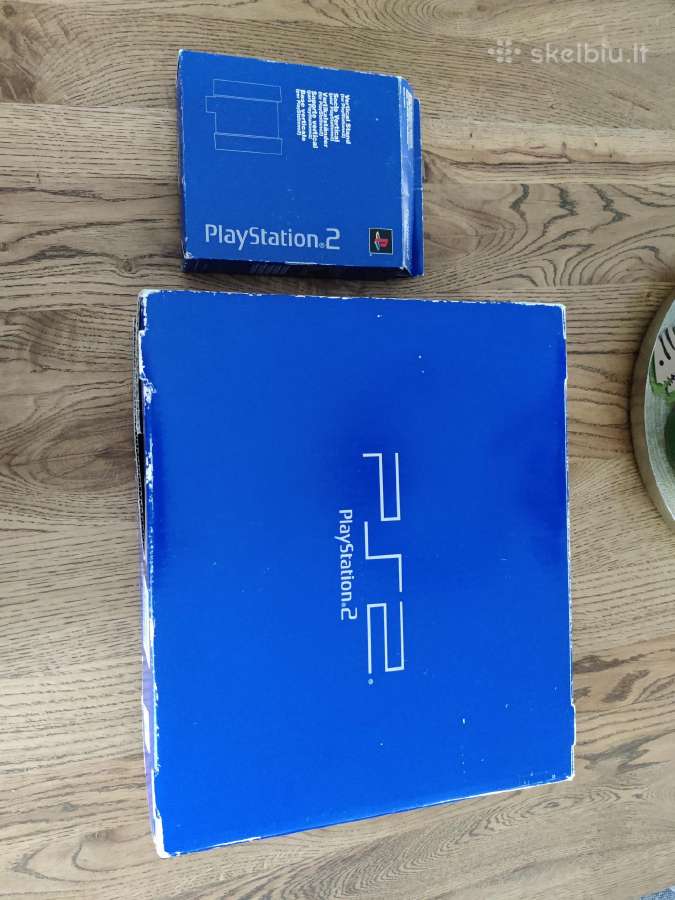 Playstation 2 fat su visais priedais