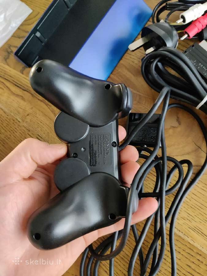 Playstation 2 fat su visais priedais - nuotraukos Nr. 10