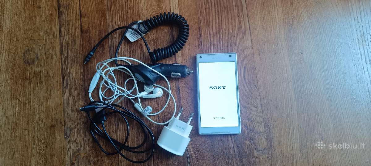 Mobilus telefonas - nuotraukos Nr. 3
