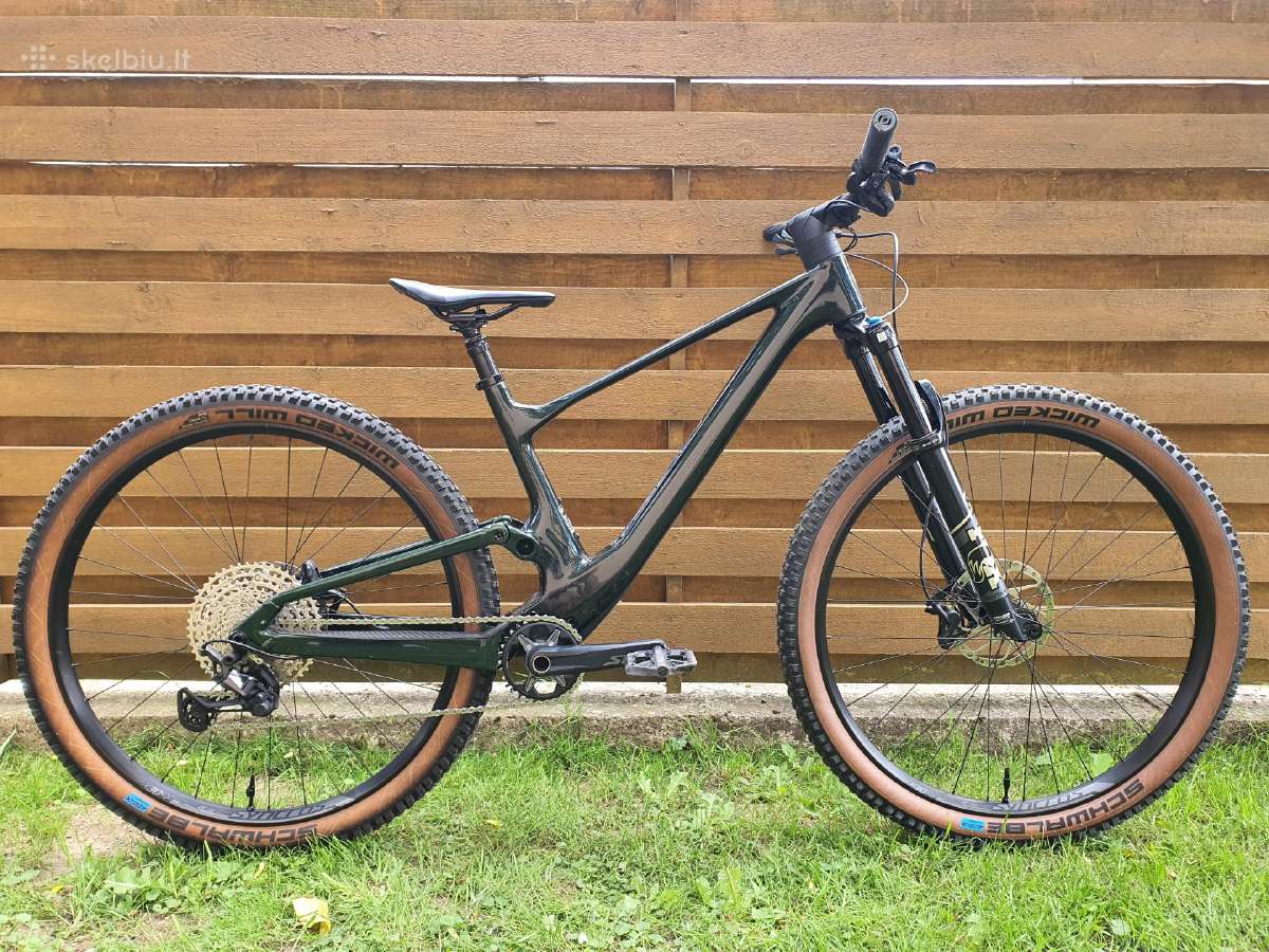 Scott Spark 930 carbon full suspension 2025 metų