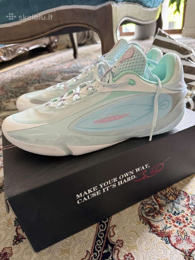 Lining Wade 808 5 Ultra "Oxygen"