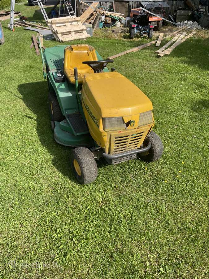 Mtd yard man sodo traktoriukas