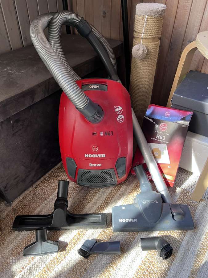 Siurblys hoover brave