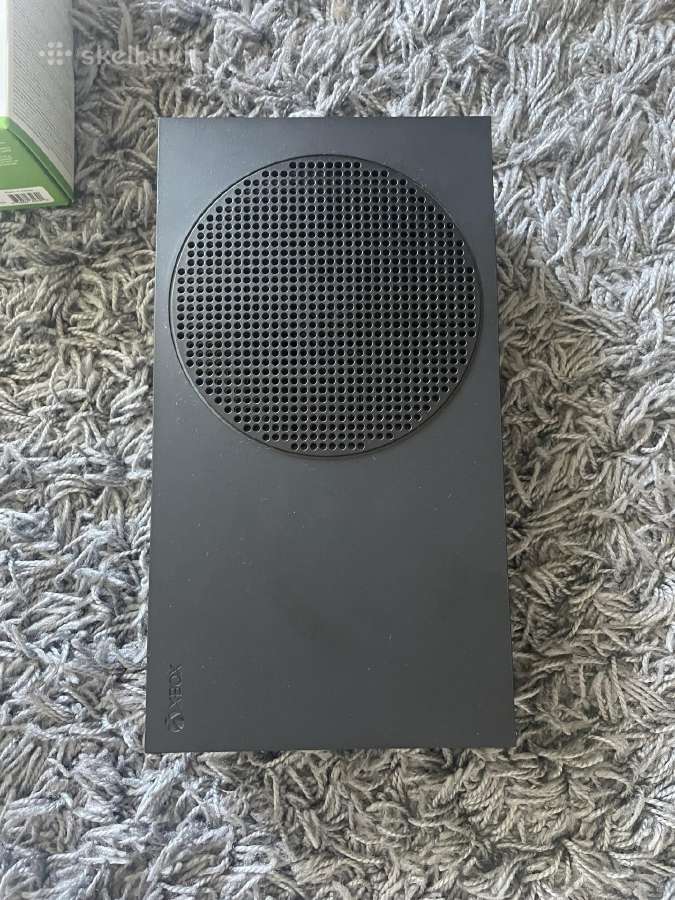 Xbox series s 1tb w monitor