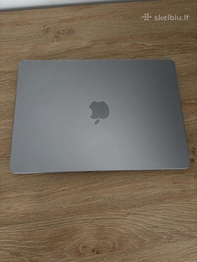 MacBook Air M2