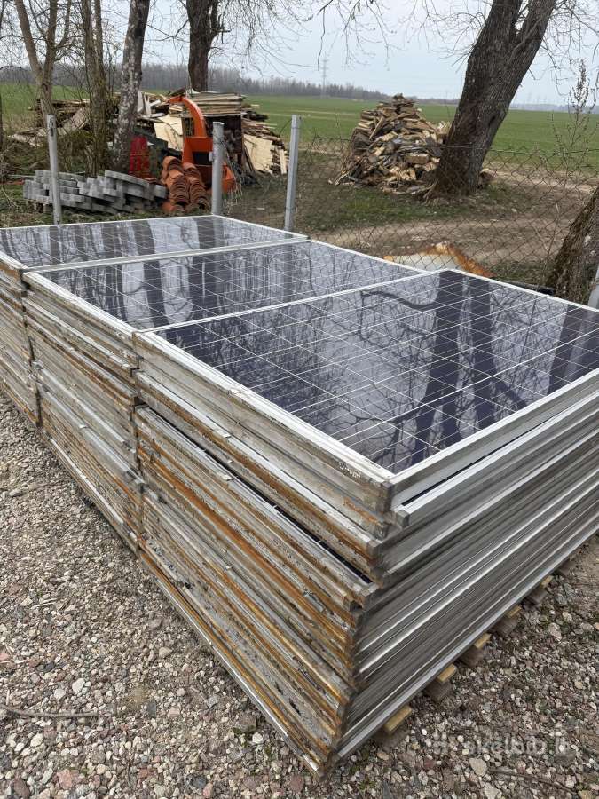 Saulės elektrinės panelės