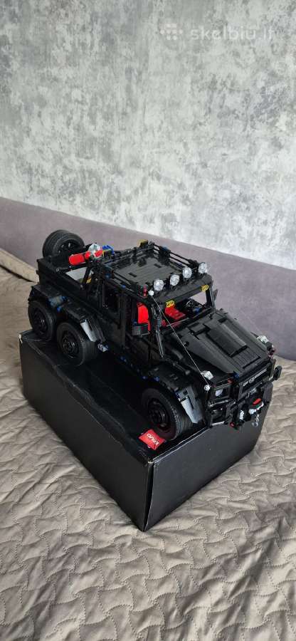 Lego konstruktorius Mercedes-benz G63 6x6“ - nuotraukos Nr. 2