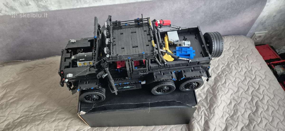 Lego konstruktorius Mercedes-benz G63 6x6“ - nuotraukos Nr. 4