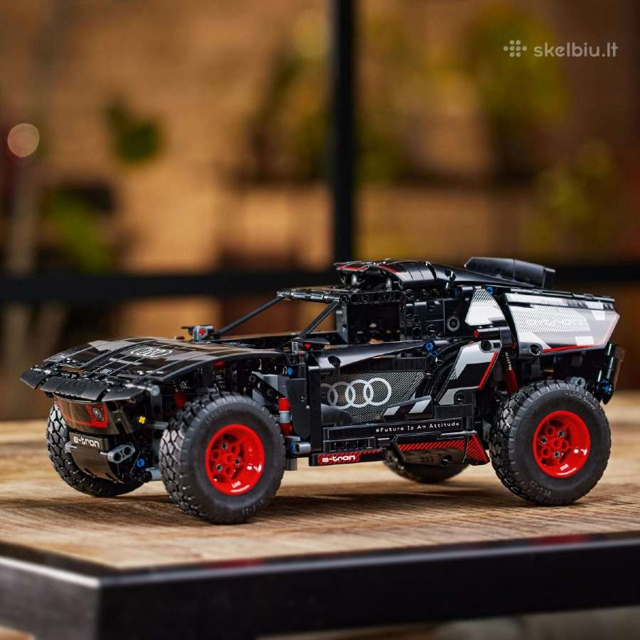 Lego technic 42160 - nuotraukos Nr. 9