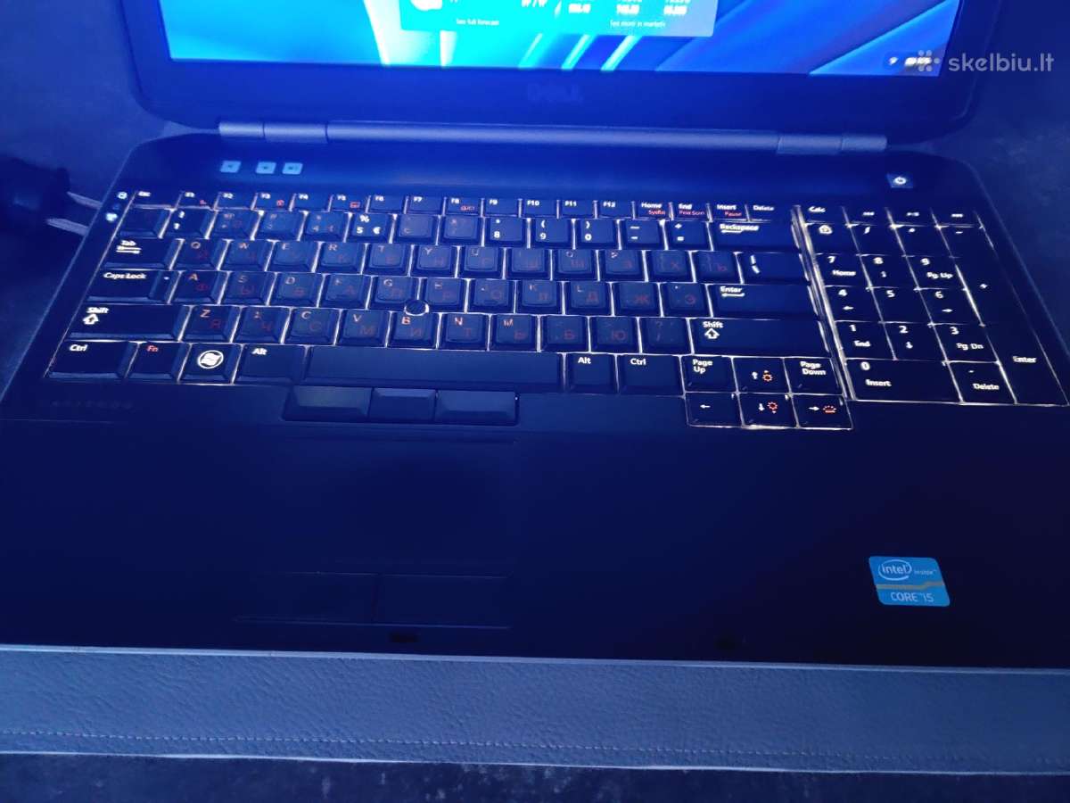 Dell Latitude E5220/intel i5/8 GB RAM/ 120 GB SSD
