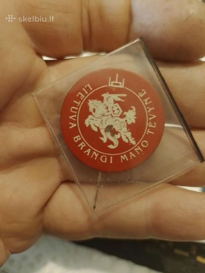 Patriotinis ženklelis su vyčiu