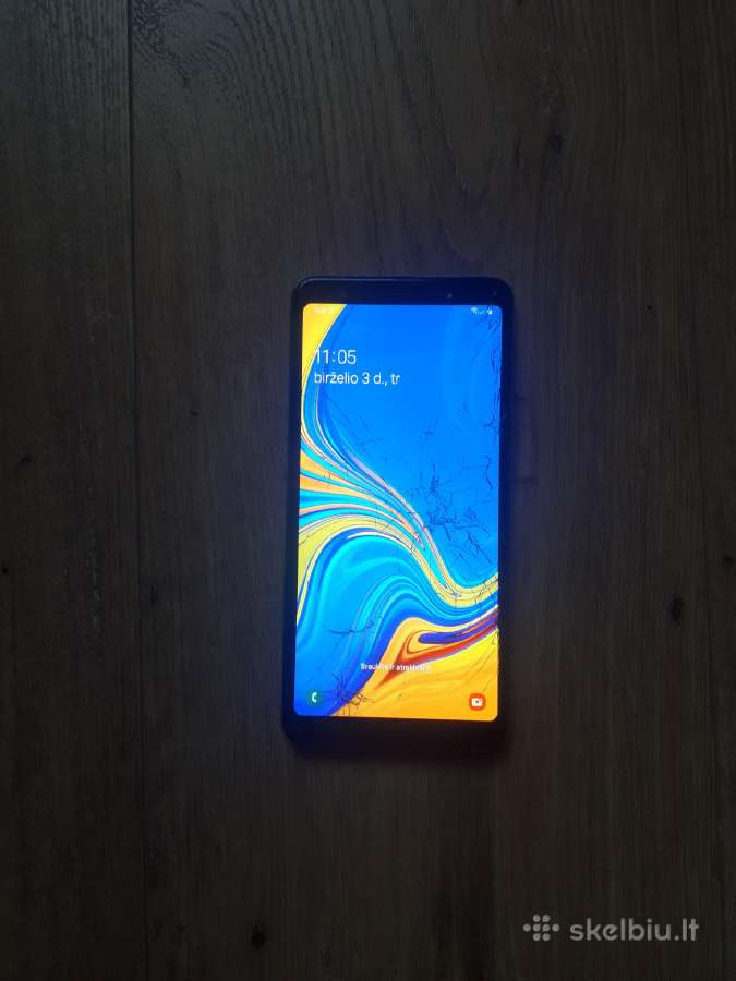 Parduodu telefoną Samsung A7 2018