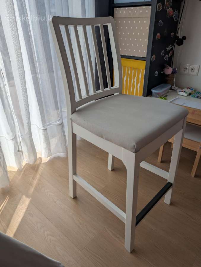 2 Ikea Ekedalen Bar Stools