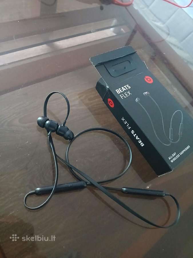 Beats Flex