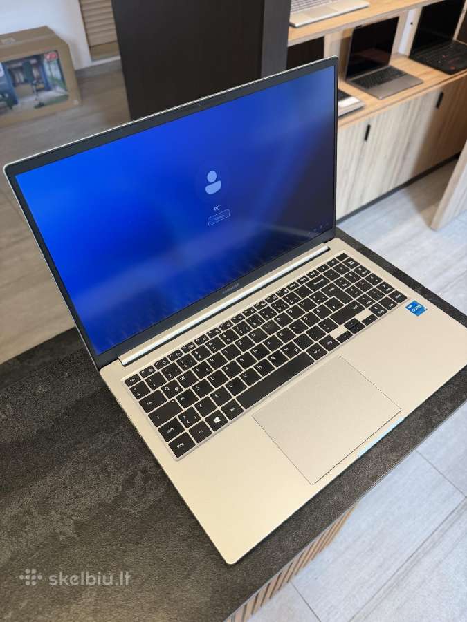 Samsung Galaxy Book 15 Np750xda 15.6"