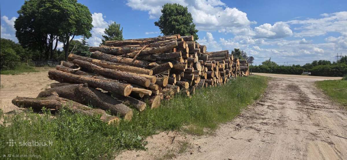Ąžuolo malkos rąsteliais